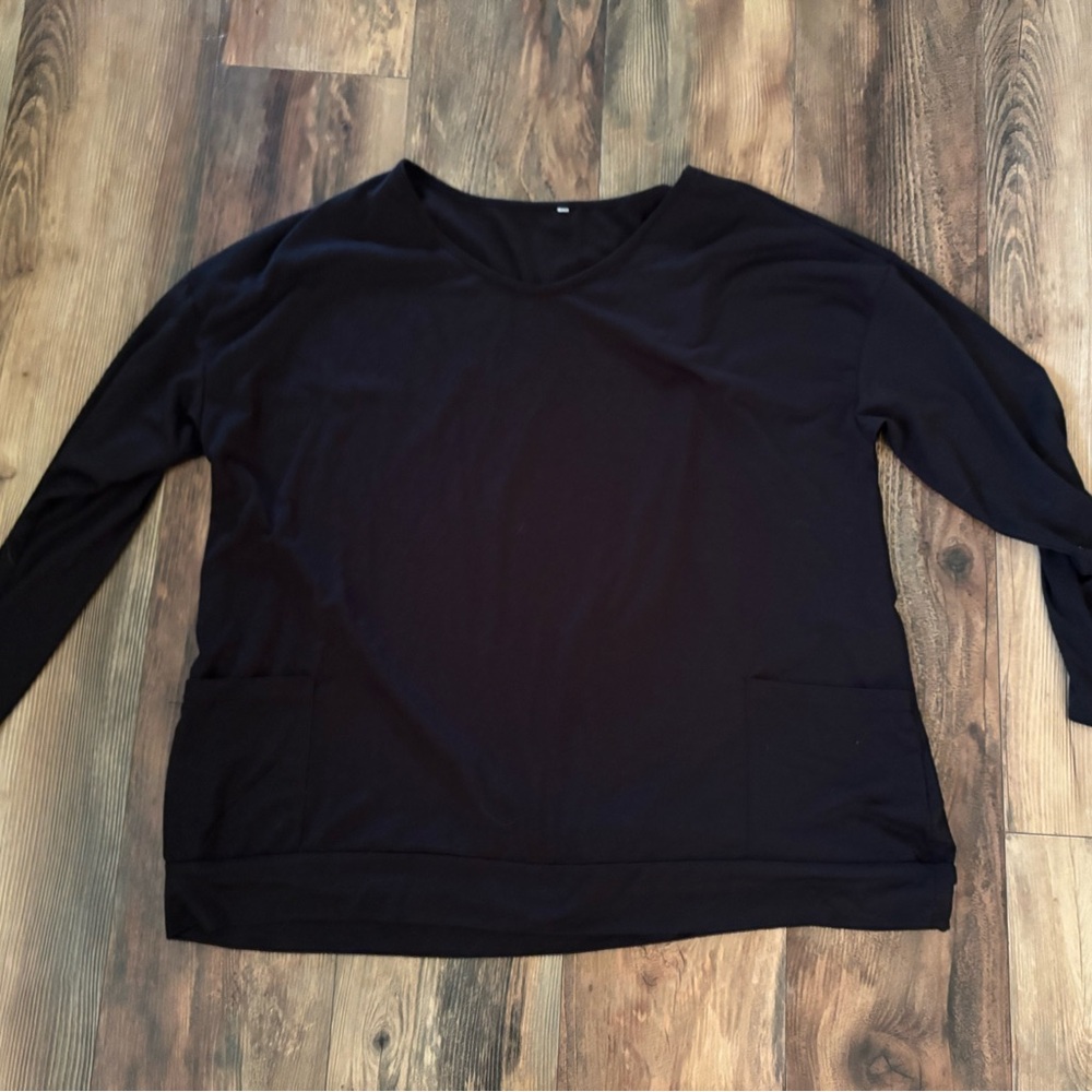 Classic Black Long Sleeve Women's Top